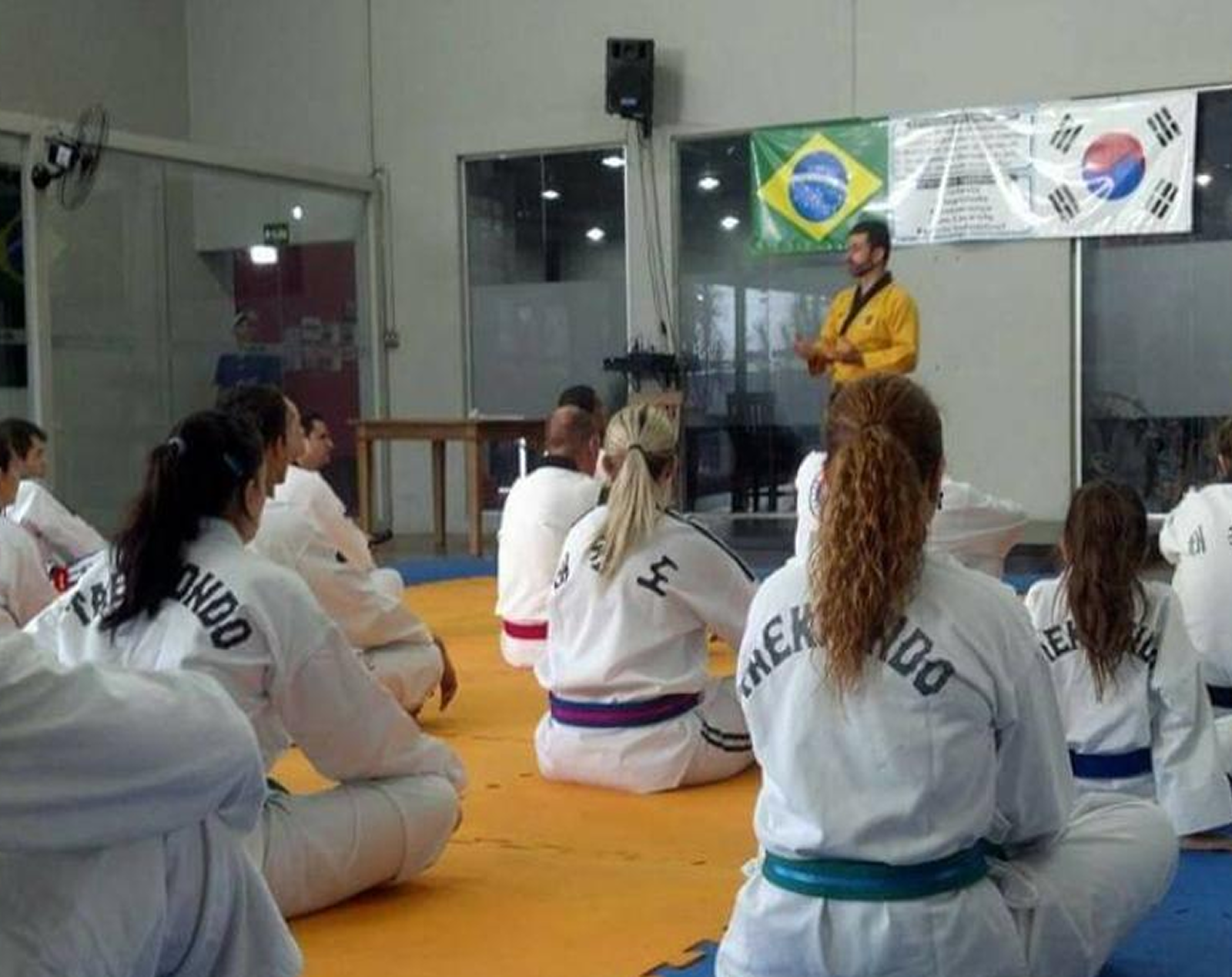 cursos-de-aperfeicoamento-poomsae-1.png