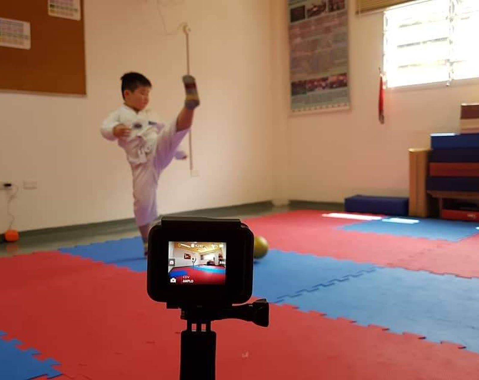 taekwondo-na-escola-CPT-1.png
